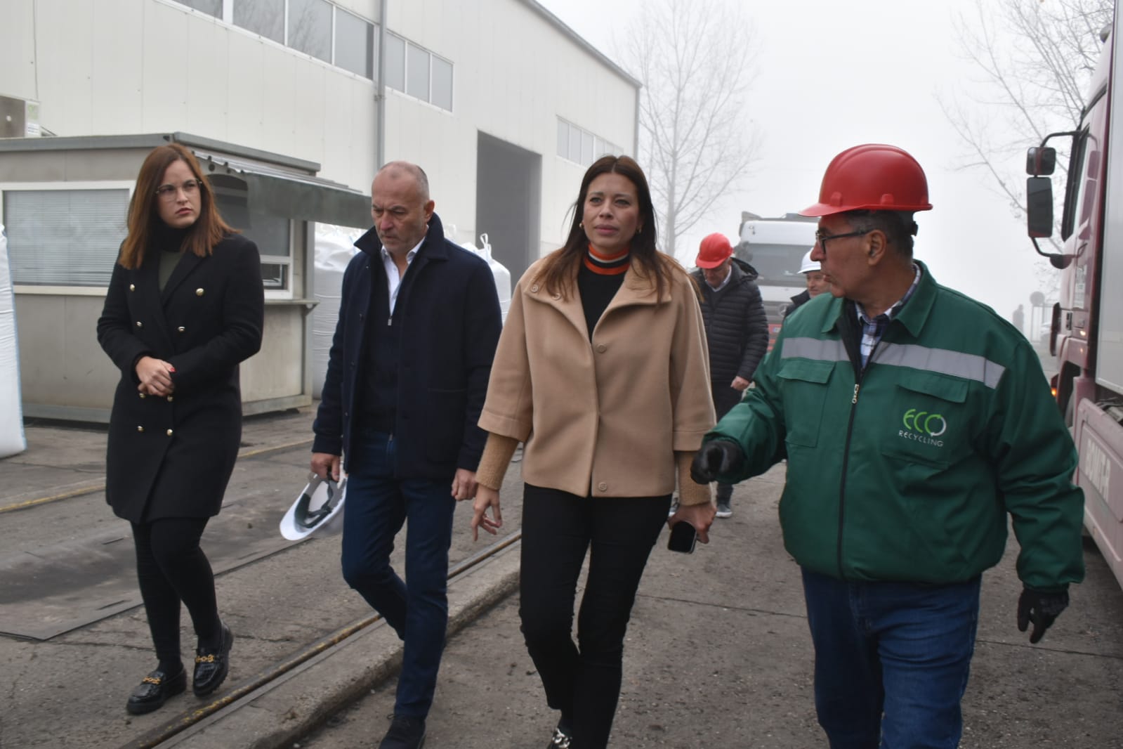 Irena Vujović, Ministarka Vujović posetila fabriku za reciklažu otpadnih guma „Eko risajkling“, Gradski Magazin